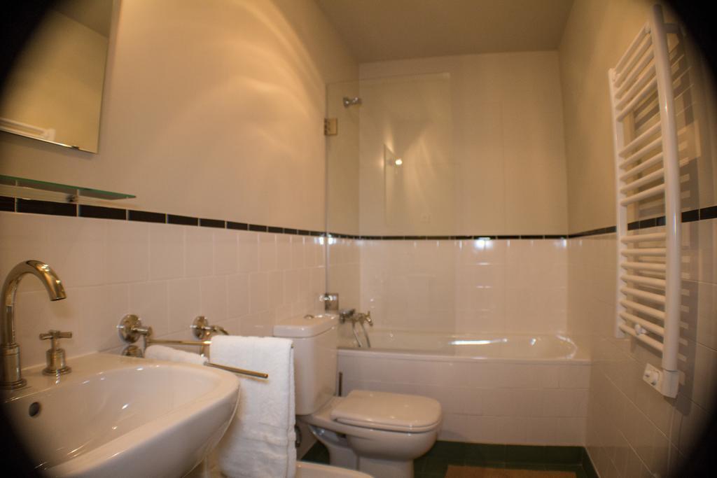 Casas Dos Avos Guest House Vale de Cambra Room photo