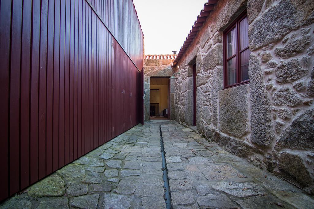 Casas Dos Avos Guest House Vale de Cambra Room photo